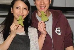 娱乐圈专门讲吃瓜的博主东北女生