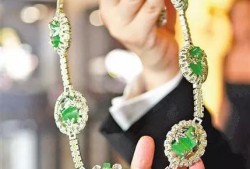 爆料珠宝翡翠博主视频,揭秘翡翠珠宝的神秘面纱