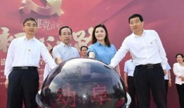 爆料新闻的人是谁呀怎么回答,揭秘神秘爆料者身份