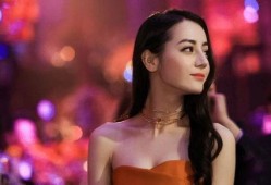 圈内爆料迪丽热巴恋情,甜蜜恋情引粉丝热议